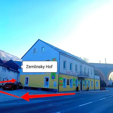 Zemlinski פיירבאך